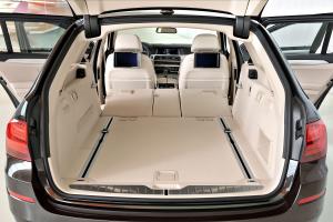 BMW 530d xDrive Touring Modern Line 2013 года  (WW)